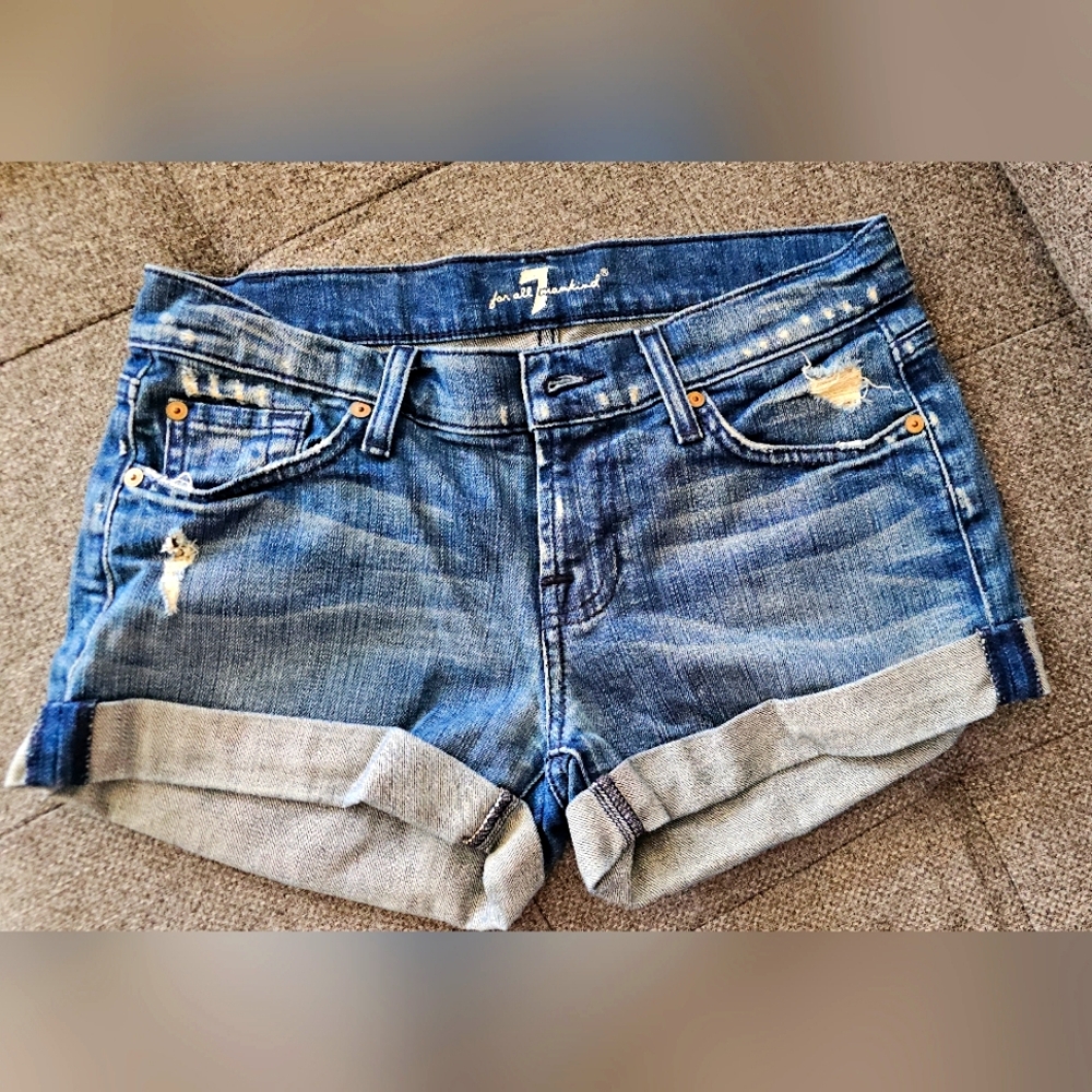 7 for all mankind